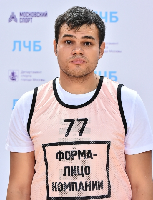 Денис Кузнецов