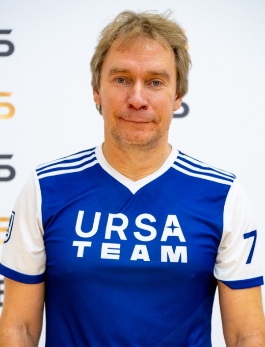 Михаил Перов