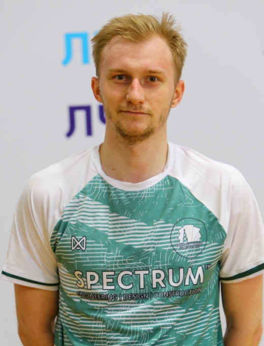 Максим Цветков