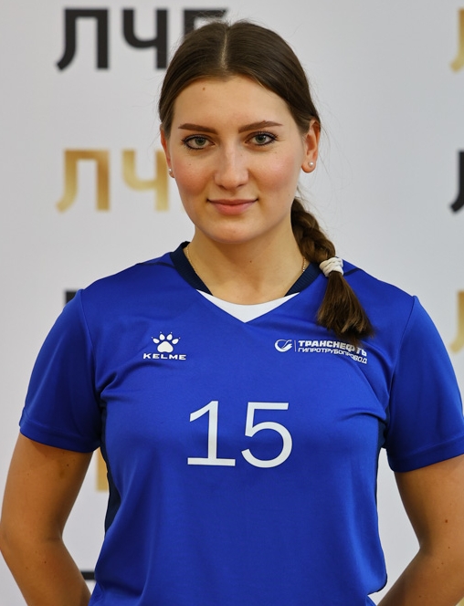 Елена Инжеватова