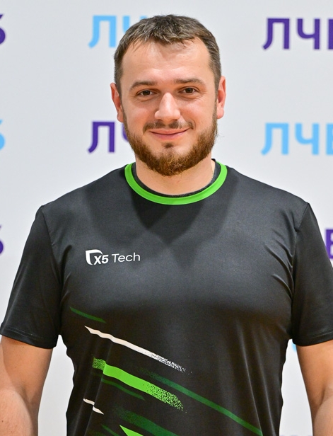 Александр Кузнецов