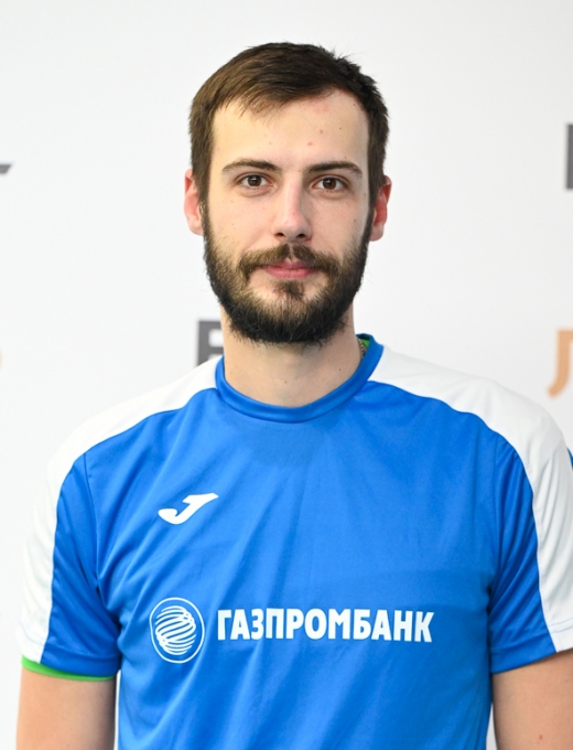 Артем Иванов