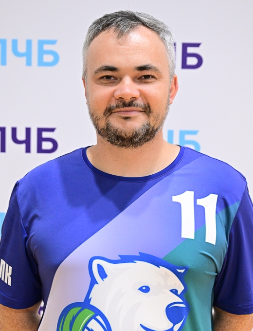 Максим Абрамов