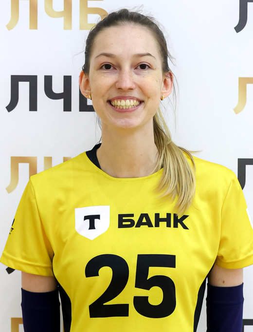 Арина Дмитриева