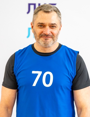 Максим Пешков