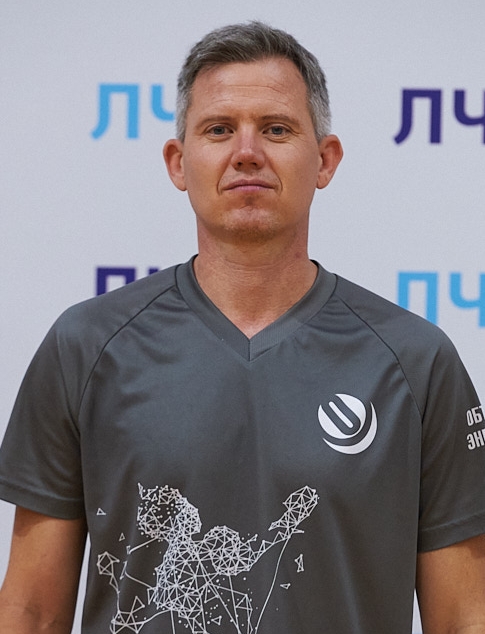 Денис Крук