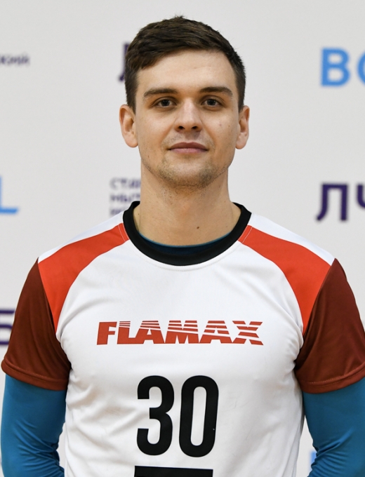 Никита Артемов